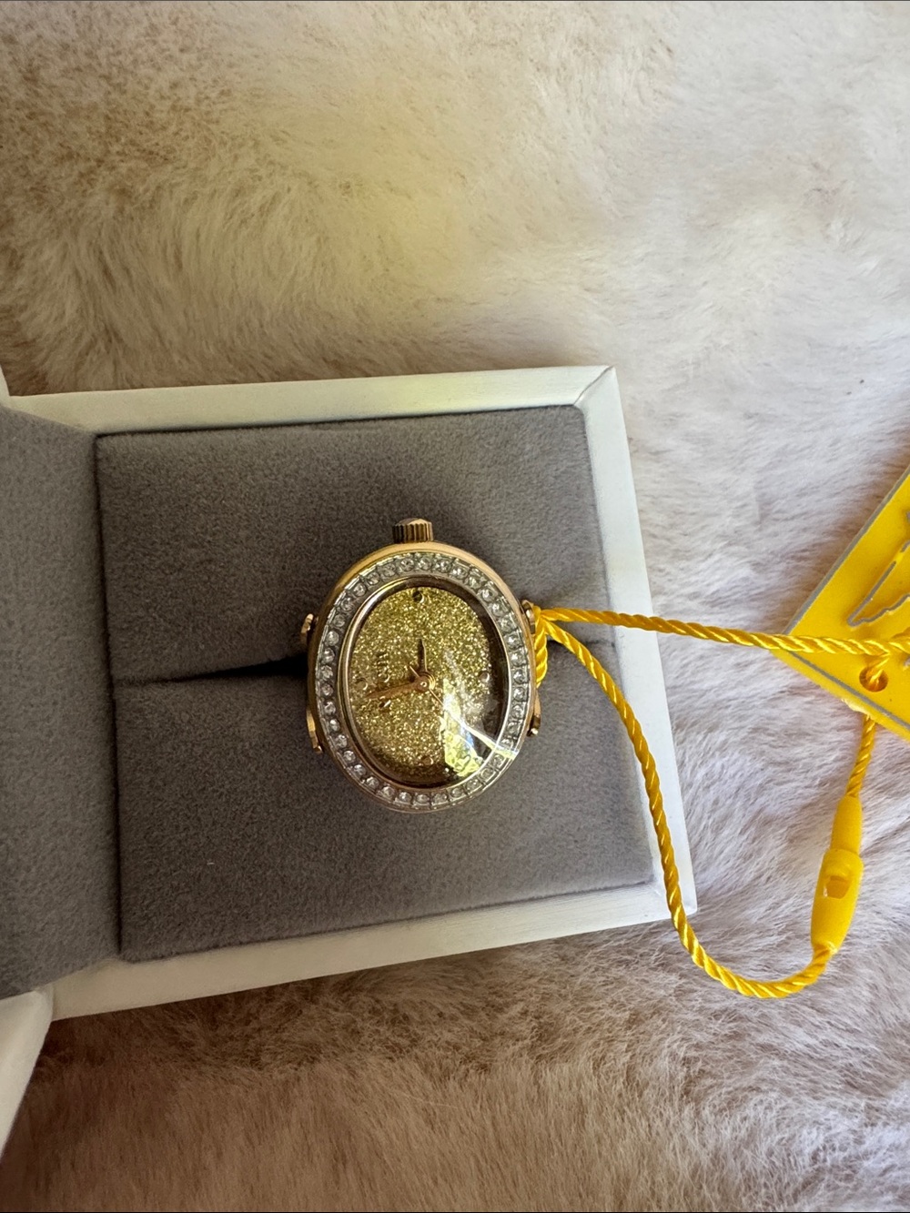 Gold Glitter Oval Pendant Watch Ring for Women